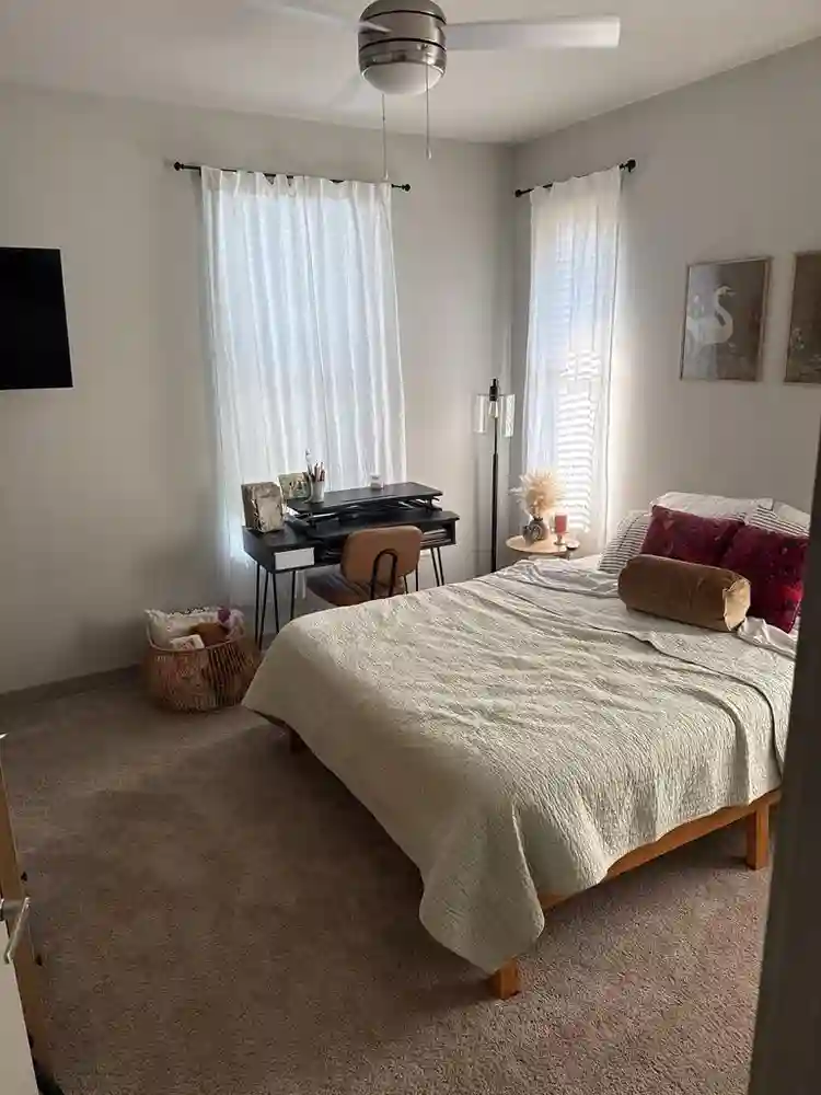 Private bedroom/bathroom