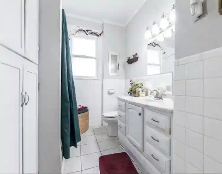 $700 Room for rent