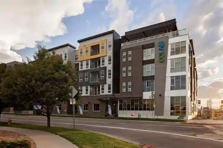Sublet 1bed 1bath in 4/4 1100 sqft