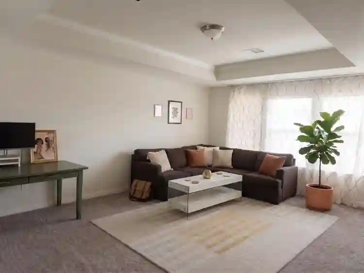ISO a roommate! North Austin