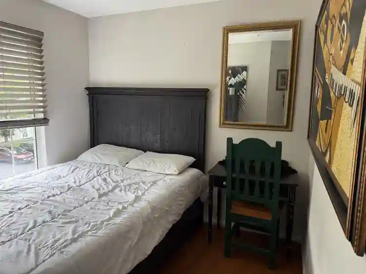 Room for rent private bathroom