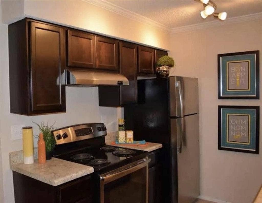 Bedroom for rent with private BR