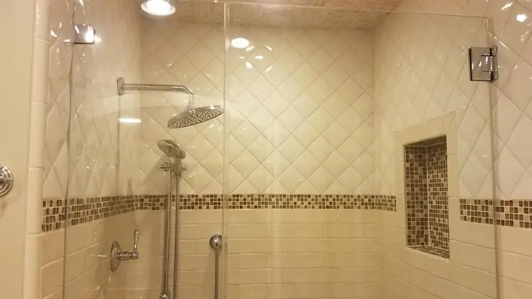 3 BR in Oakland