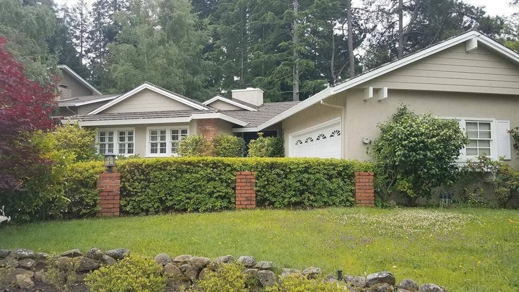 3 BR in Oakland