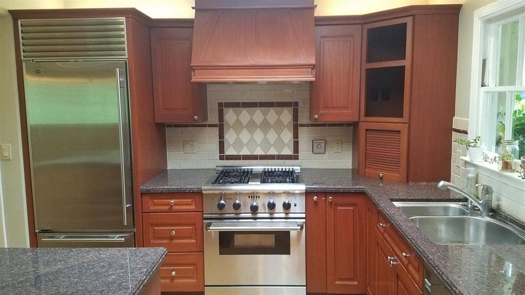 3 BR in Oakland