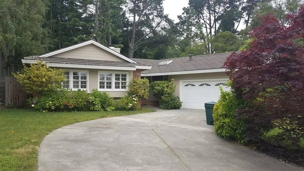 3 BR in Oakland