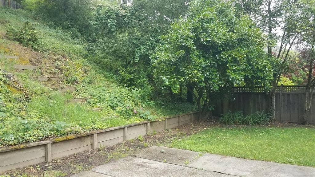 3 BR in Oakland