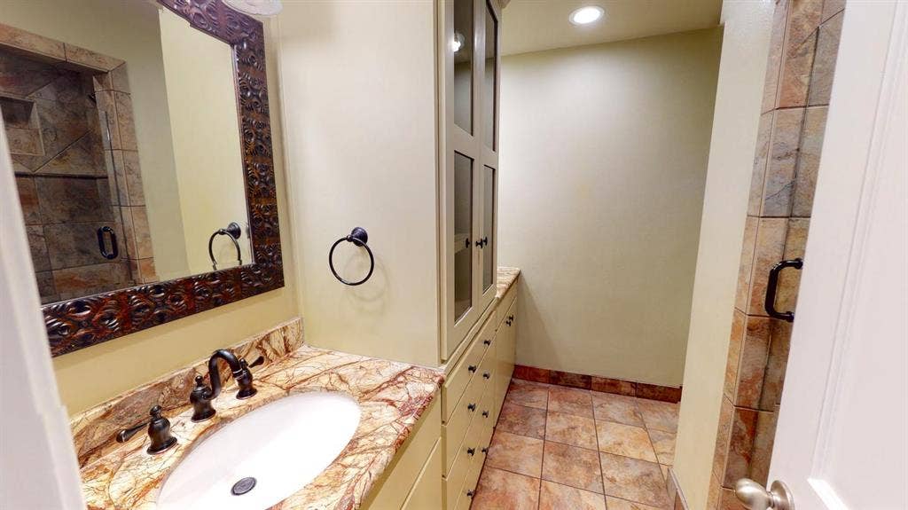 5 BR in Fort Worth