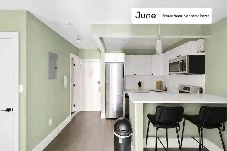 3 BR in New York City