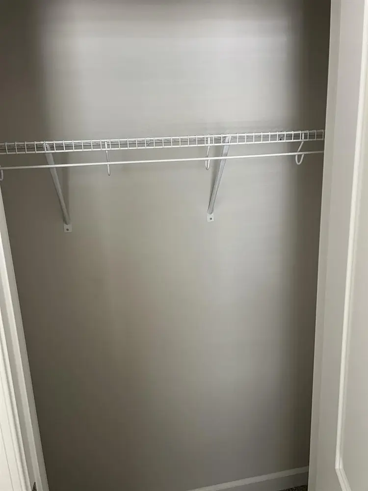 Room available now