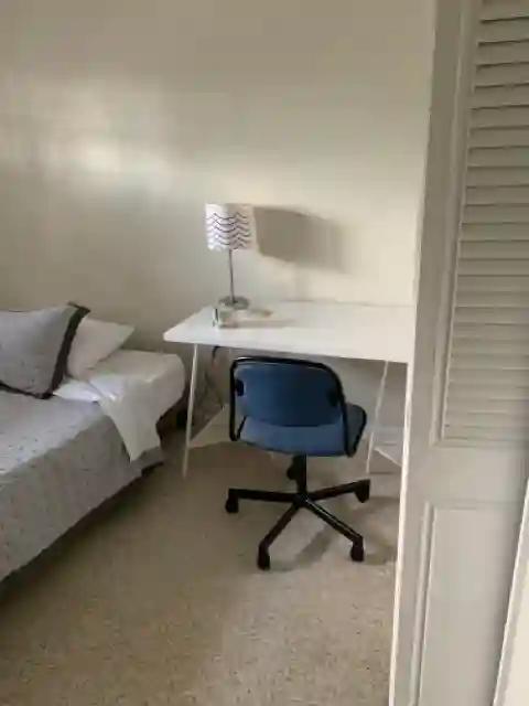 Adorable room in Dr. Phillips.