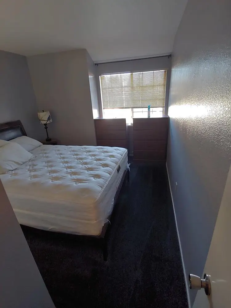 Looking for roommates for my house.