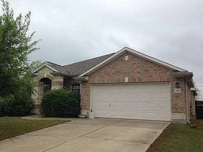 3 BR in Austin