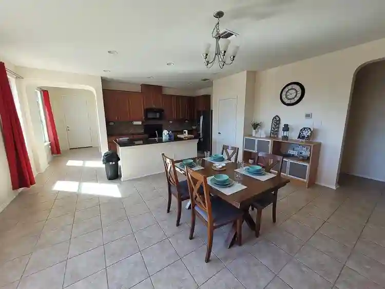 4 BR in San Antonio