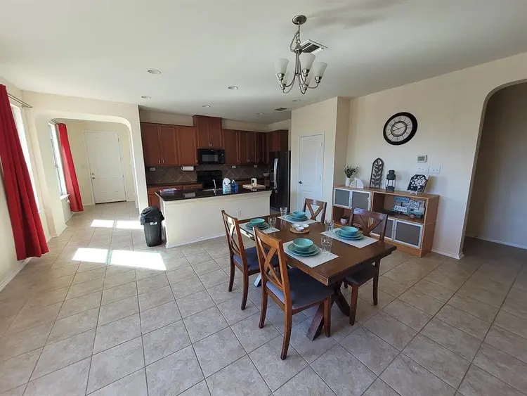 4 BR in San Antonio