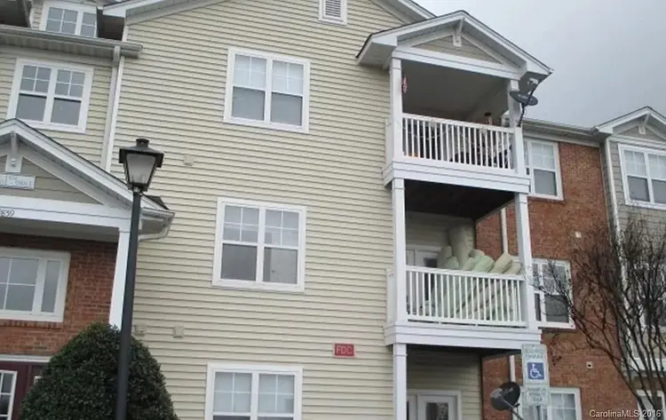 3 BR in Charlotte