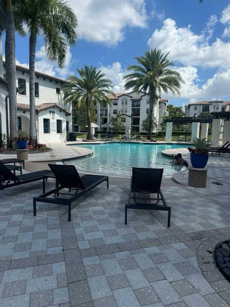 Master room for rent
