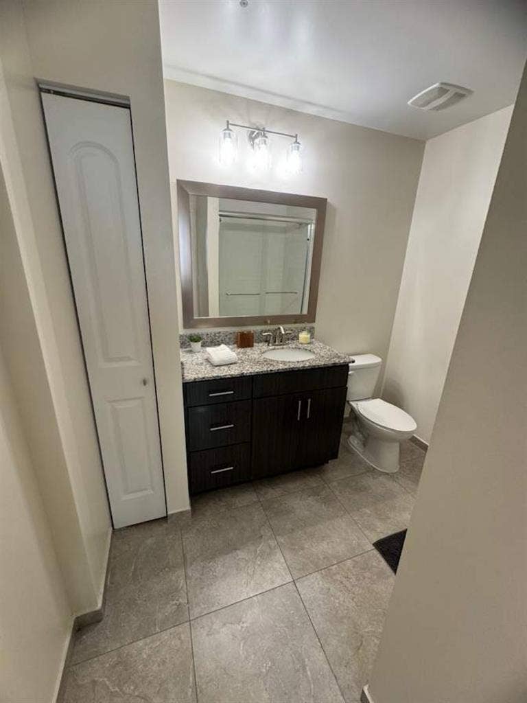 Master room for rent