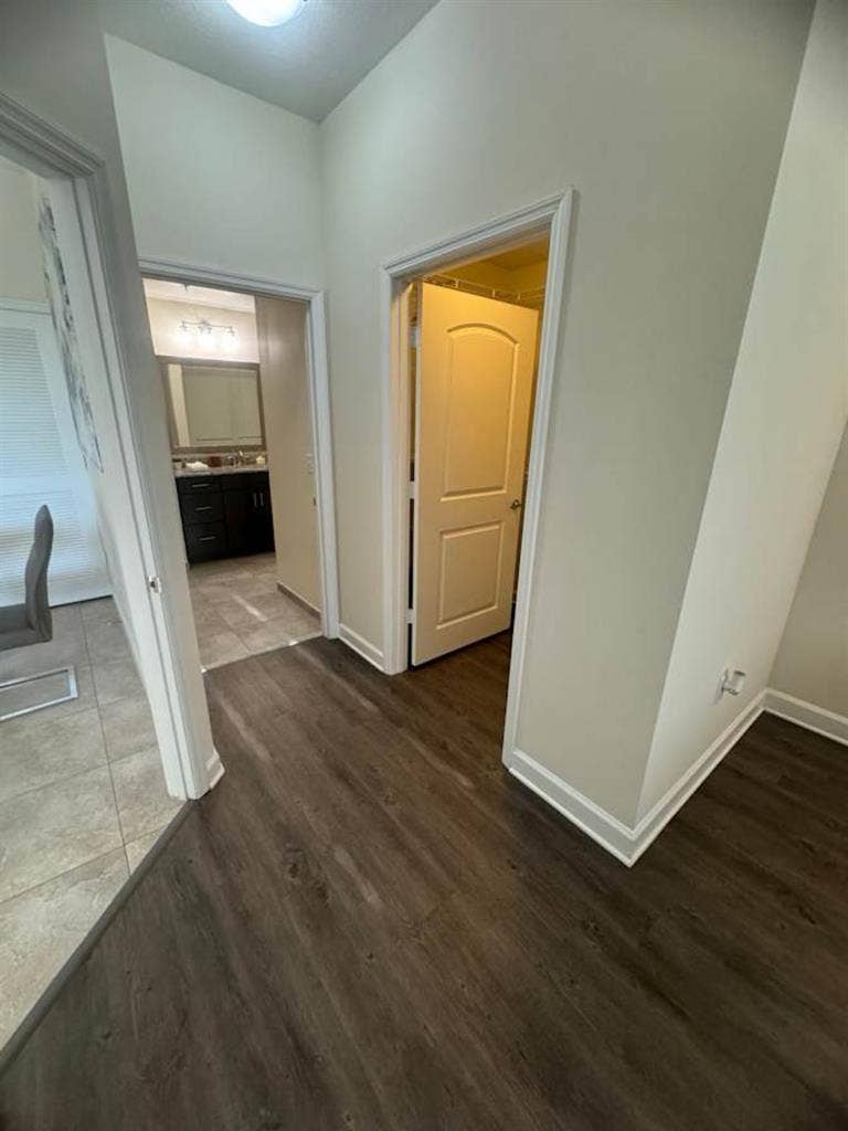 Master room for rent