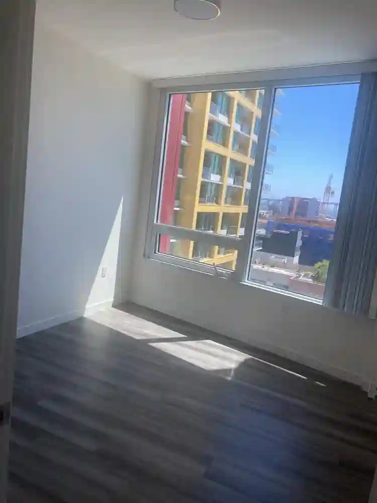 downtown room