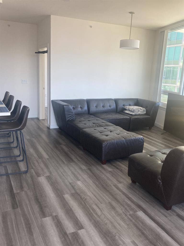 downtown room
