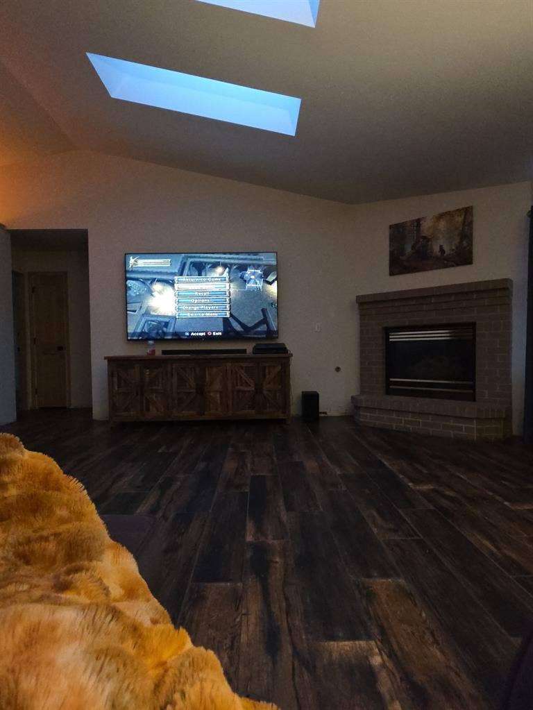 Two rooms available. Nice place