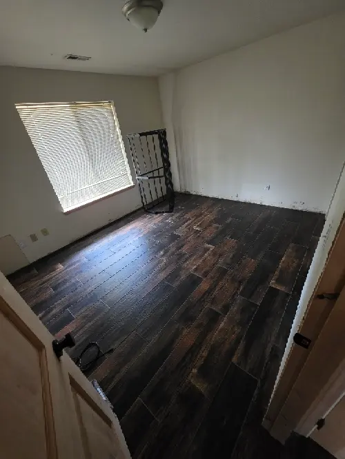 Two rooms available. Nice place