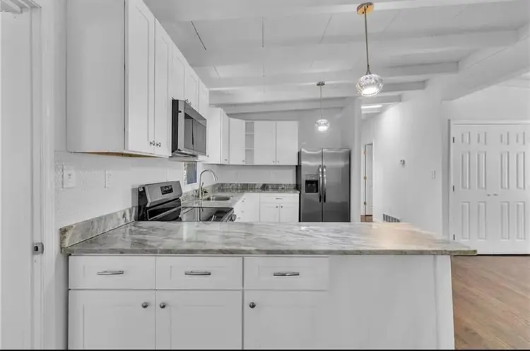 1bedr00m shared bath for rent