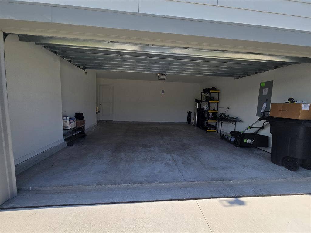 Renting room for $800 w/ utilities