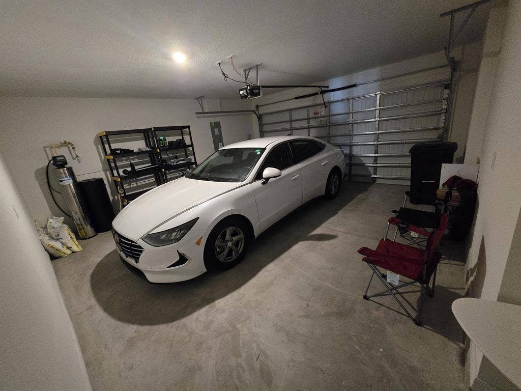Renting room for $800 w/ utilities