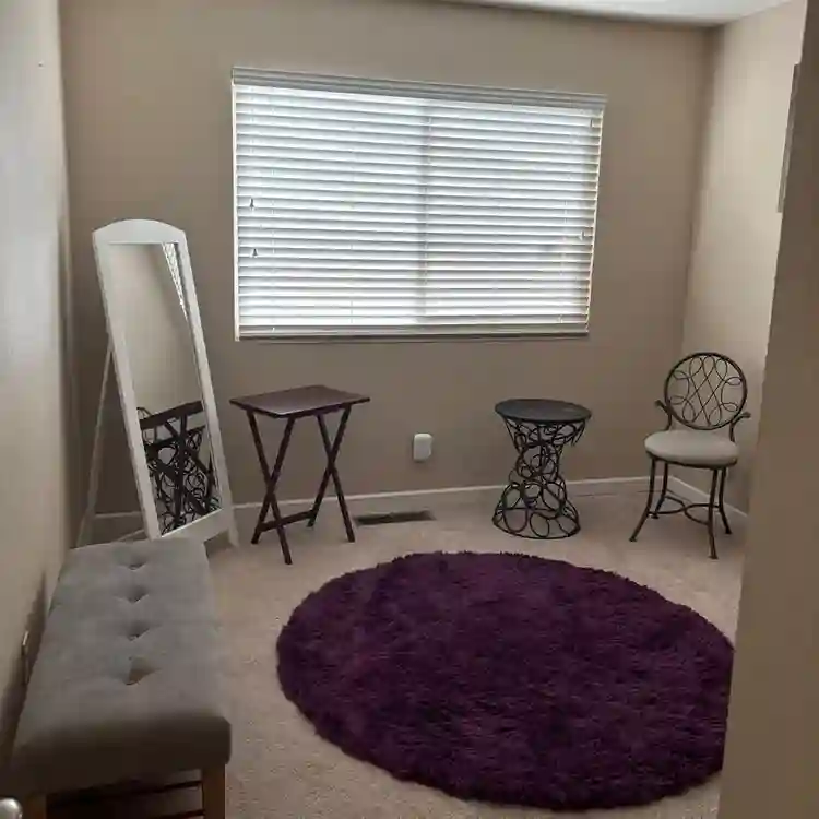 LOOKING FOR A ROOMIE!!! 1,200