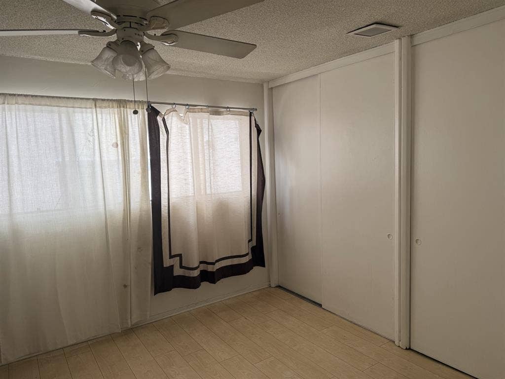 $1245 HUGE MASTER - PRIVATE BATH