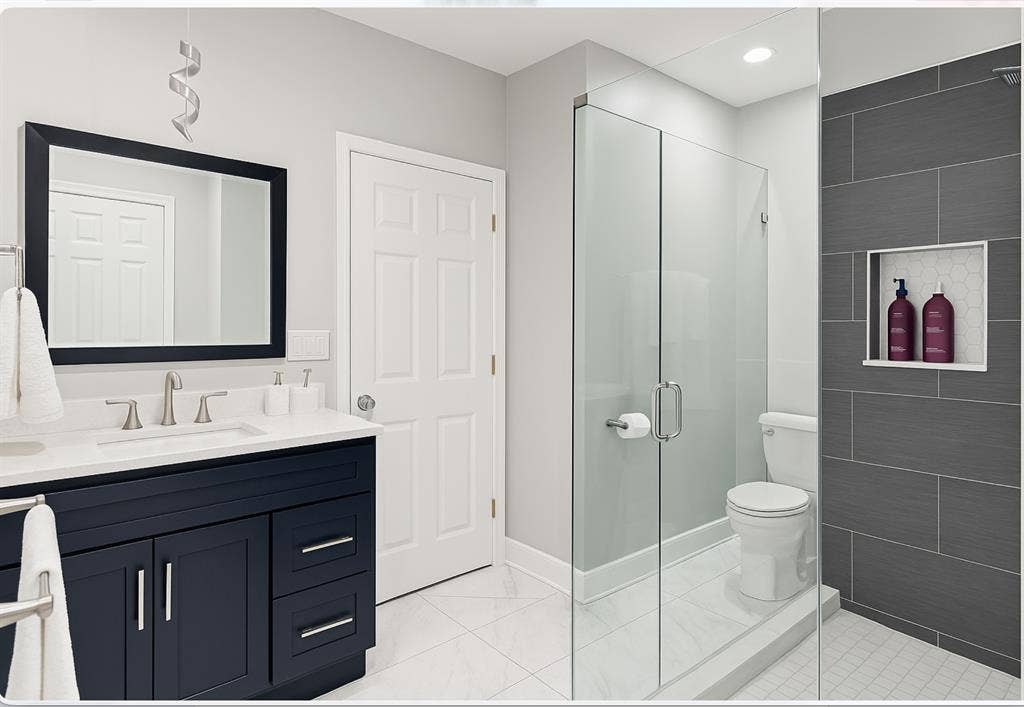 Looking for a roommate