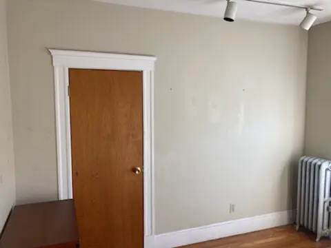 Urgently Seeking 3rd Roommate 9/1