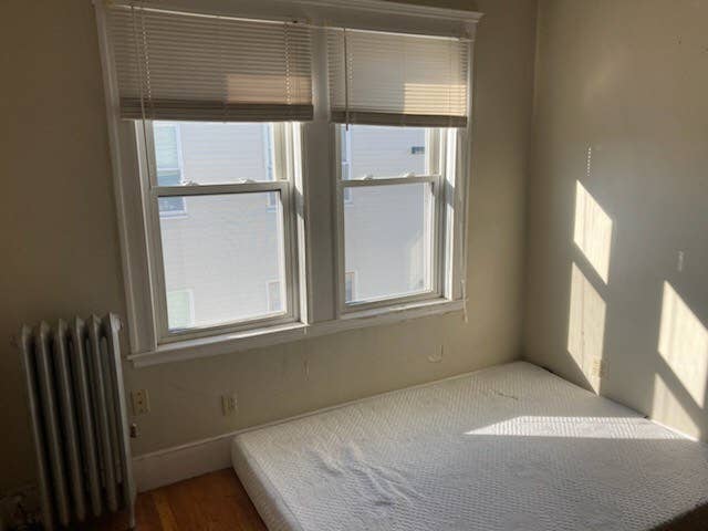 Urgently Seeking 3rd Roommate 9/1