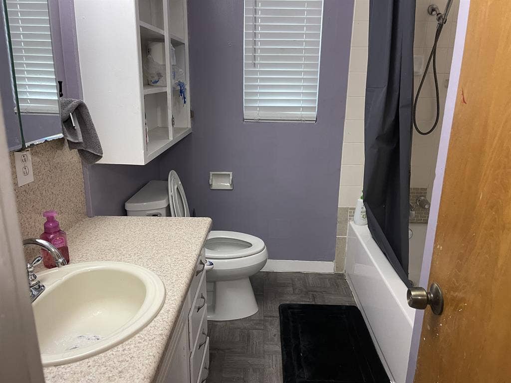 Room for rent 