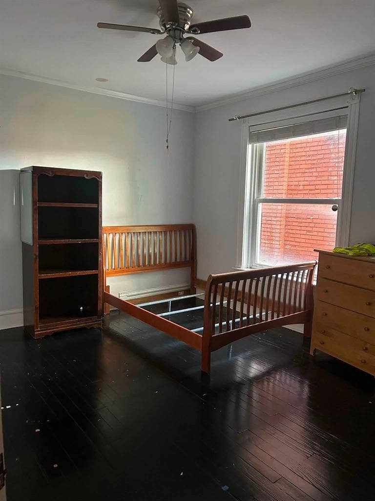 Room for rent in tower grove