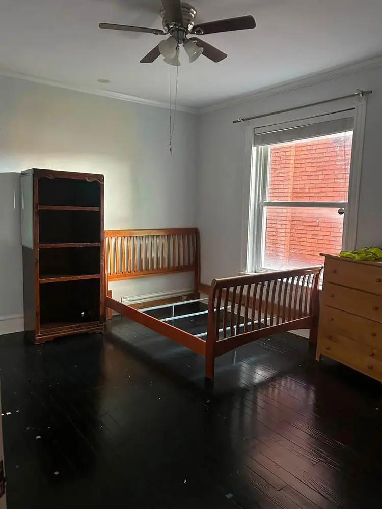 Room for rent in tower grove