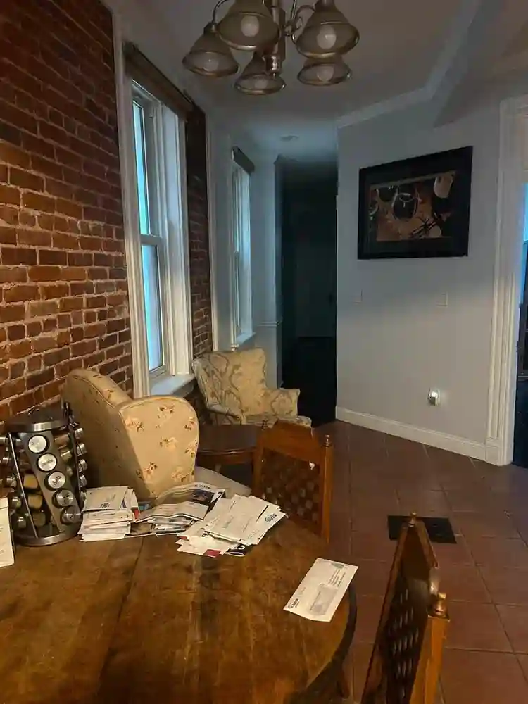 Room for rent in tower grove
