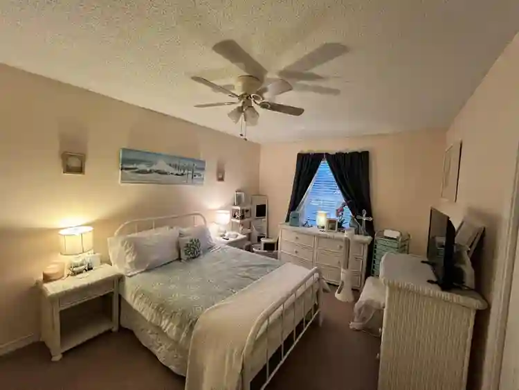 Cozy room with private bathroom.