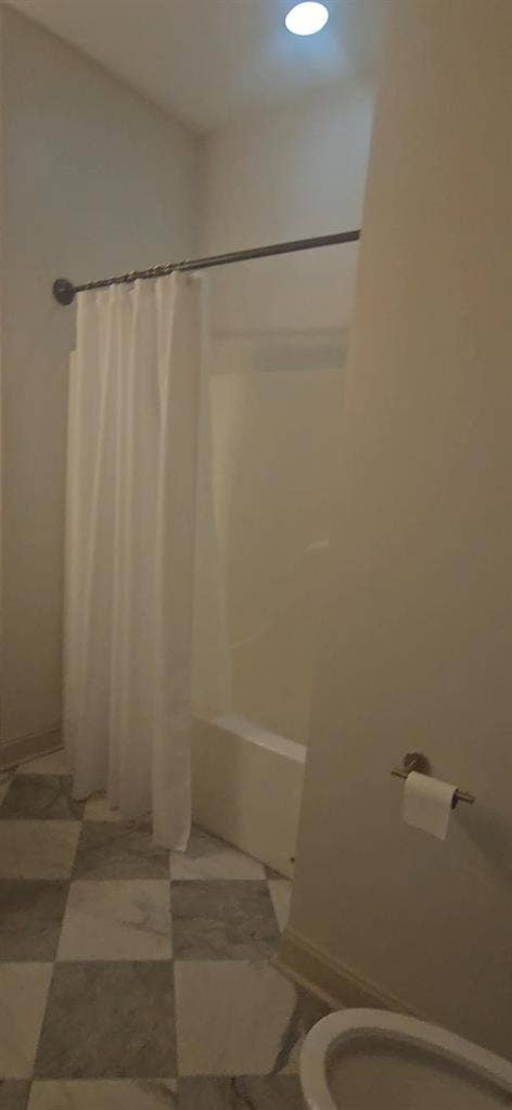 Need a Roommate for Downtown Gboro!