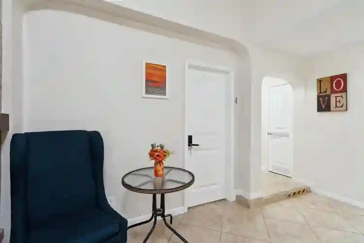 Cozy Room in Renovated Scottsdale