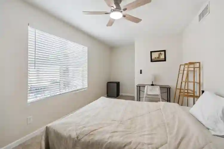Cozy Room in Renovated Scottsdale