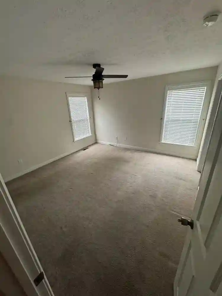 Private Room/Shared Utilities/Wifi