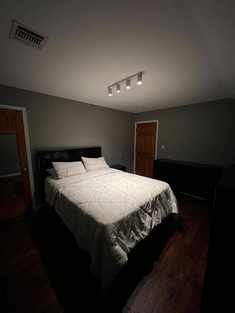 Room rental in The Bronx