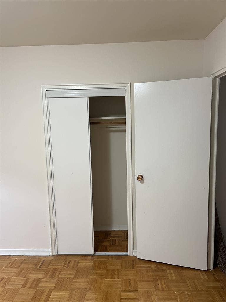 1 bedroom across from High Park