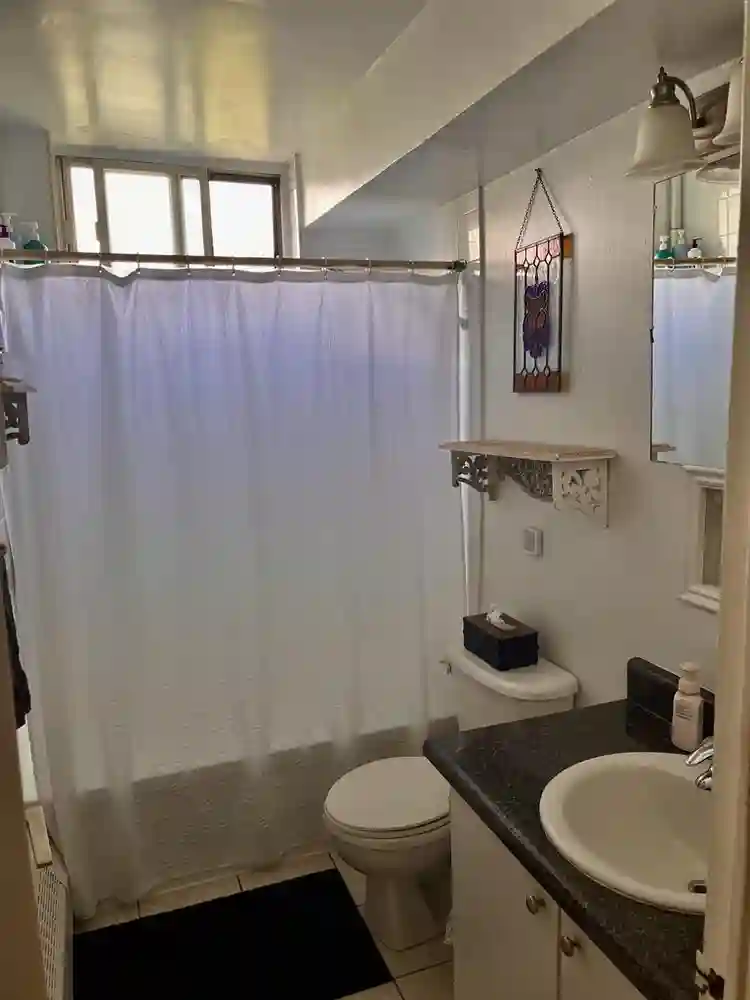 1 bedroom across from High Park