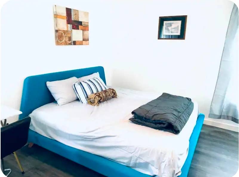 2BD / 1BA – FULLY FURNISHED + BILL