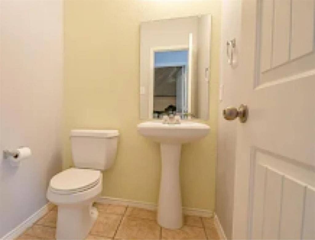 FOR RENT — BEAUTIFUL HOUSE