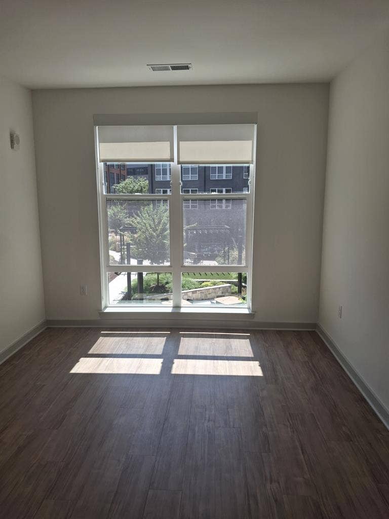 1bdr apartment sublease 6 months